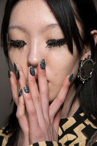 westwood-bks-v-rf19-3649.thumb.jpg.9fc6a9f61f1800916343af7a49a4020e.jpg