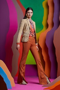 00005-Altuzarra-Resort-2020.thumb.jpg.05437ad4fa6ecd7799a6858438109a21.jpg