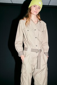 00017-rag-and-bone-resort-20.thumb.jpg.857e6d1beed4da4a06b22d911a7372a9.jpg