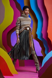 00020-Altuzarra-Resort-2020.thumb.jpg.18224403efc55f558e60a23473d77dc7.jpg