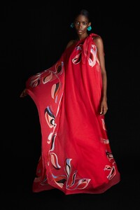 00020-emilio-pucci-resort-20.thumb.jpg.62789c2ef5706e15cdf3573dfe6097ae.jpg
