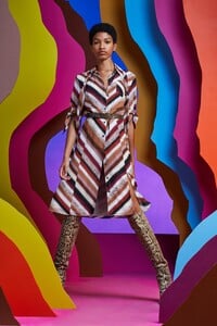 00022-Altuzarra-Resort-2020.thumb.jpg.fef39efea1f964eee387e3c167ed9bcb.jpg