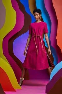 00029-Altuzarra-Resort-2020.thumb.jpg.243bf3b60d648ef626cf716b9efbc470.jpg