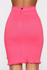 04-26-19_Studio_4_MA_09-59-18_42_SK102_Pink__12_WG.jpg