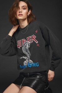 06_ANINE-BING-SERPENT-SWEATSHIRT-BLACK-AB47-054-09_074.thumb.jpg.f48284e2f50b3365ca89d1876847d8ec.jpg