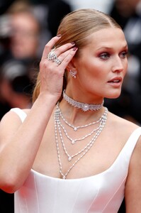 [1150323549] 'A Hidden Life (Une Vie Cachée)' Red Carpet - The 72nd Annual Cannes Film Festival.jpg