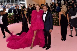[1147438897] The 2019 Met Gala Celebrating Camp - Notes On Fashion - Arrivals.jpg