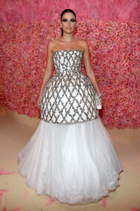 [1147438940] The 2019 Met Gala Celebrating Camp - Notes on Fashion - Cocktails.jpg