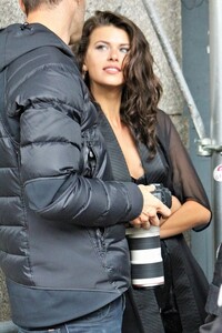 105196638_hqcelebcorner-3.thumb.jpg.8beb541994c13951ef3262d2b077f3d9.jpg