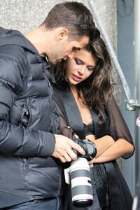 105196684_hqcelebcorner-9.thumb.jpg.46d3ecea89075e2845a5f2fcab59f1ea.jpg