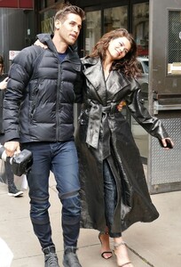 105196690_hqcelebcorner-10.thumb.jpg.bb9ae6e9752ef361d58c8045cd516045.jpg