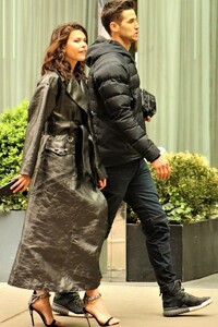 105196772_hqcelebcorner-23.thumb.jpg.fc448c7a35c1d4fcf69009fee0b87731.jpg