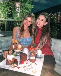 1080victoria-justice.thumb.jpg.a0b0911b5ea68ad8e4cf92f54901665f.jpg