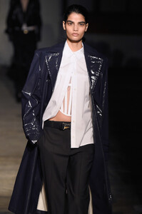 1084033712_DionLeeRunwayFebruary2019NewYorkFashionJ1T6Go7Zs6Ux.thumb.jpg.367440c6da761875820391105e9bd1bb.jpg