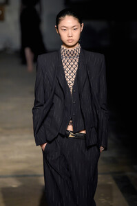 1084957668_DionLeeRunwayFebruary2019NewYorkFashionMv7WeE-Oidxx.thumb.jpg.3bcaad4ff94e6252fb50785259782c59.jpg