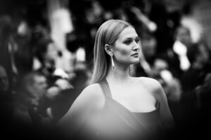 Toni+Garrn+Alternative+View+72nd+Annual+Cannes+tx-QzRwjVW3x.jpg
