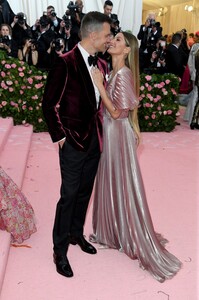 [1147439553] The 2019 Met Gala Celebrating Camp - Notes On Fashion - Arrivals.jpg