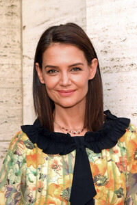 Katie+Holmes+American+Ballet+Theatre+2019+Se5F1bmk1Idx.jpg