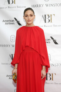 Olivia+Palermo+American+Ballet+Theatre+2019+bjDRDrZdiD6x.jpg