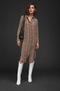 11_ANINE-BING-CHELSEA-SHIRT-DRESS-PYTHON-AB20-078-36_008.thumb.jpg.045db2a39d371429620cb86f41115ba0.jpg
