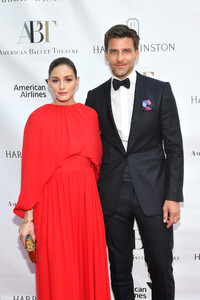 Olivia+Palermo+American+Ballet+Theatre+2019+k6wcCwAxTCwx.jpg