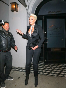 Brigitte+Nielsen+Brigitte+Nielsen+Hits+Craig+KfGmr-YjLGox.jpg