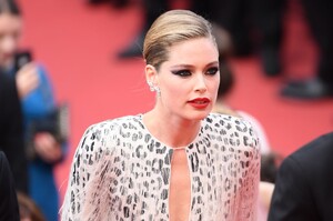 [1150757177] 'Once Upon A Time In Hollywood' Red Carpet - The 72nd Annual Cannes Film Festival.jpg