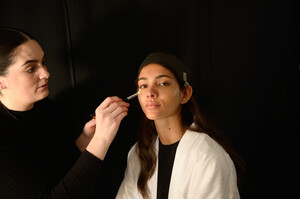 1238679802_NoonNoorBackstageFebruary2019NewYorkARvOUU1Uql1x.thumb.jpg.7b3eff98fd9abfaffd3005690249671d.jpg