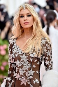 [1147429254] The 2019 Met Gala Celebrating Camp - Notes on Fashion - Arrivals.jpg