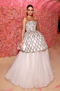 [1147440659] The 2019 Met Gala Celebrating Camp - Notes on Fashion - Cocktails.jpg