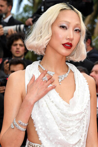 Soo+Joo+Park+Once+Upon+Time+Hollywood+Red+tyKGbEhTXRix.jpg