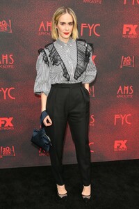 Sarah+Paulson+FYC+Red+Carpet+FX+American+Horror+arsC8WJGnufx.jpg