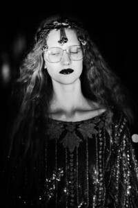 1391460888_GucciCruise2020Runway1iiQ4cEZfR3x.thumb.jpg.38c384e751a4f869ae4c804e3bce56bd.jpg