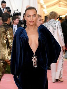 [1147430480] The 2019 Met Gala Celebrating Camp - Notes on Fashion - Arrivals.jpg
