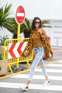       bru190519BZNimage7.jpg