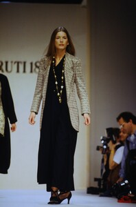 1413869316_cerruti-fw-1993(16).thumb.jpg.077337718258fb753a05875c657b7b6c.jpg