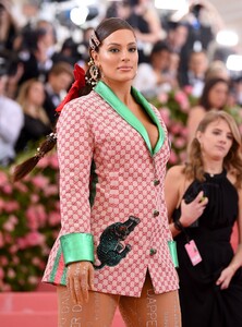 [1147409341] The 2019 Met Gala Celebrating Camp - Notes on Fashion - Arrivals.jpg