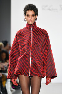 1434010216_LaquanSmithRunwayFebruary2019NewYork1UQtuSLvi7Yx.thumb.jpg.18e9a433f174d47f05579b9cab42877f.jpg