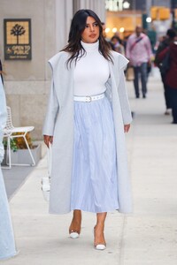        cho110519BZNimage123.jpg