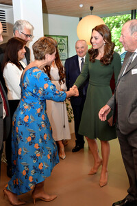 Duchess+Cambridge+Opens+Anna+Freud+Centre+2hi_aKZORzCx.jpg