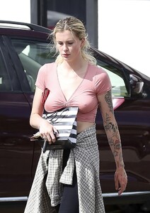        ire170519BZNimage4.jpg