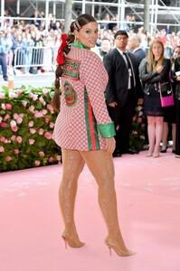 [1147409454] The 2019 Met Gala Celebrating Camp - Notes on Fashion - Arrivals.jpg
