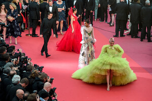 Deepika+Padukone+Pain+Glory+Dolor+Y+Gloria+sgJi02HEFjpx.jpg