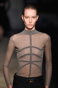 1708733162_DionLeeRunwayFebruary2019NewYorkFashionVEOUtVYTdz2x.thumb.jpg.80be86e2141d38a5eefb2b4ea9182285.jpg