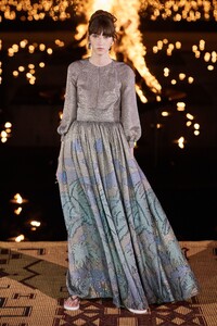 171297245_EvelynNagy2.thumb.jpg.d21e78132978dfbffb03aa6d54c56a86.jpg