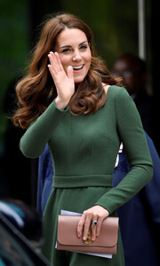 Duchess+Cambridge+Opens+Anna+Freud+Centre+jlAmrQvuZ0rx.jpg