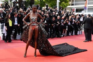 [1150754457] 'Once Upon A Time In Hollywood' Red Carpet - The 72nd Annual Cannes Film Festival.jpg