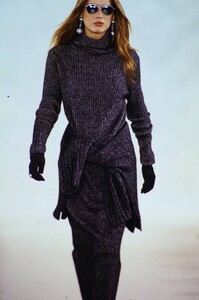 1769428661_adrienne-vittadini-fw-1993(13).thumb.jpg.a4e5f33a5523ce2591b9b71733084065.jpg