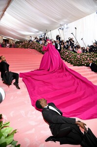 [1147404980] The 2019 Met Gala Celebrating Camp - Notes on Fashion - Arrivals.jpg