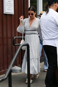        lea110519BZNimage6.jpg